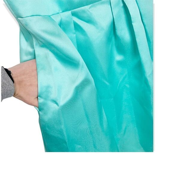 Alfred Sung Sateen Twill Mint Style D660  Size 10 (N25) - Picture 7 of 8